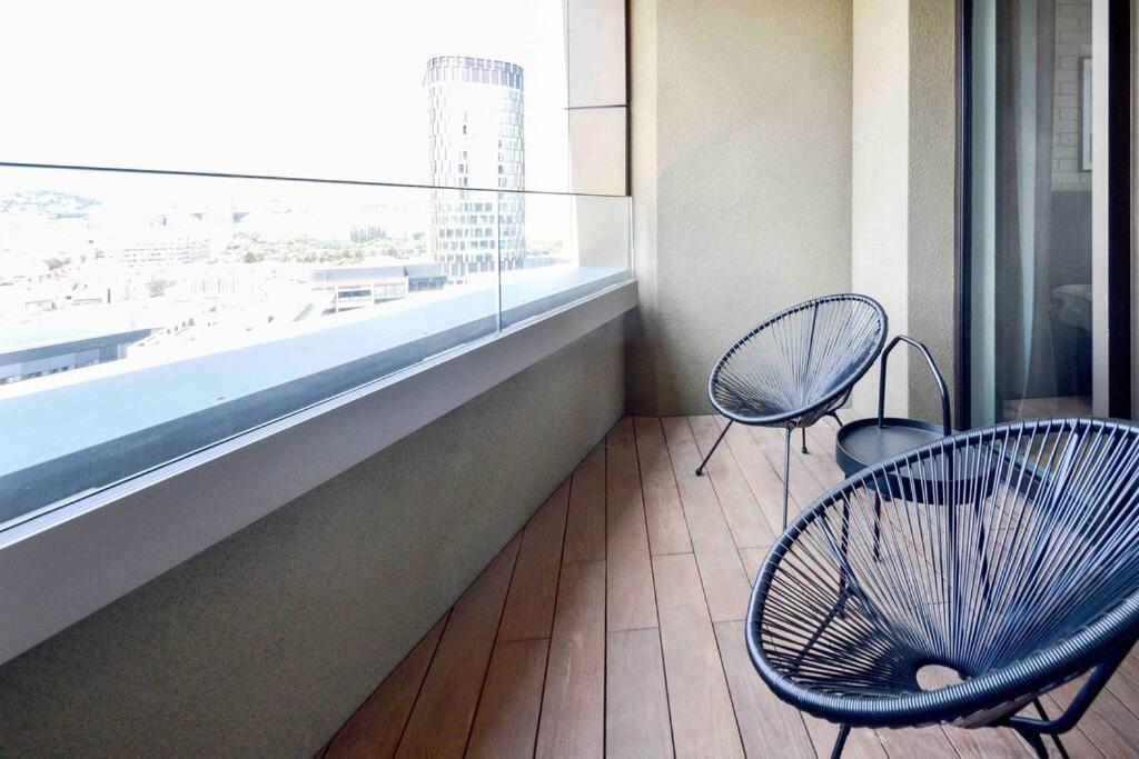 Skypark Luxury Apartment With Skyline View & Free Parking Bratislava Extérieur photo